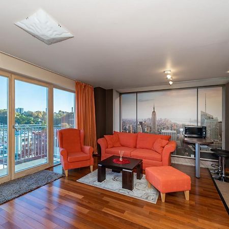 Panoramic City Centre Apartment By Polo Apartments Kaunas Ngoại thất bức ảnh